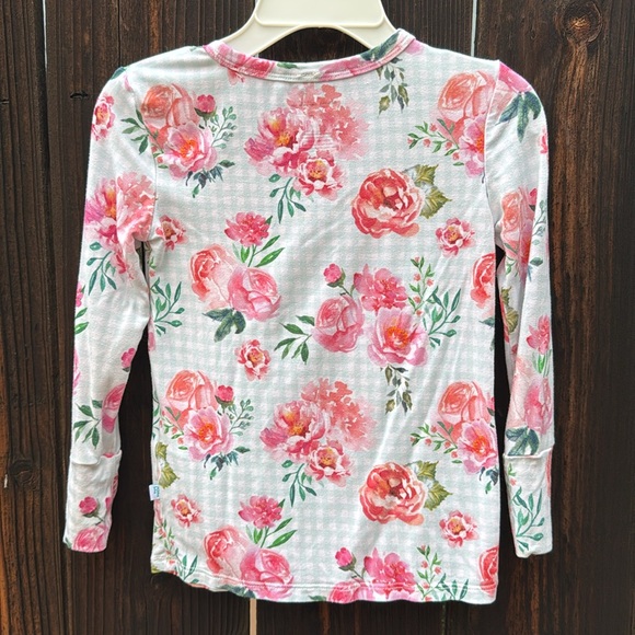 Posh Peanut Karina Long Sleeve Pajamas - Picture 12 of 15